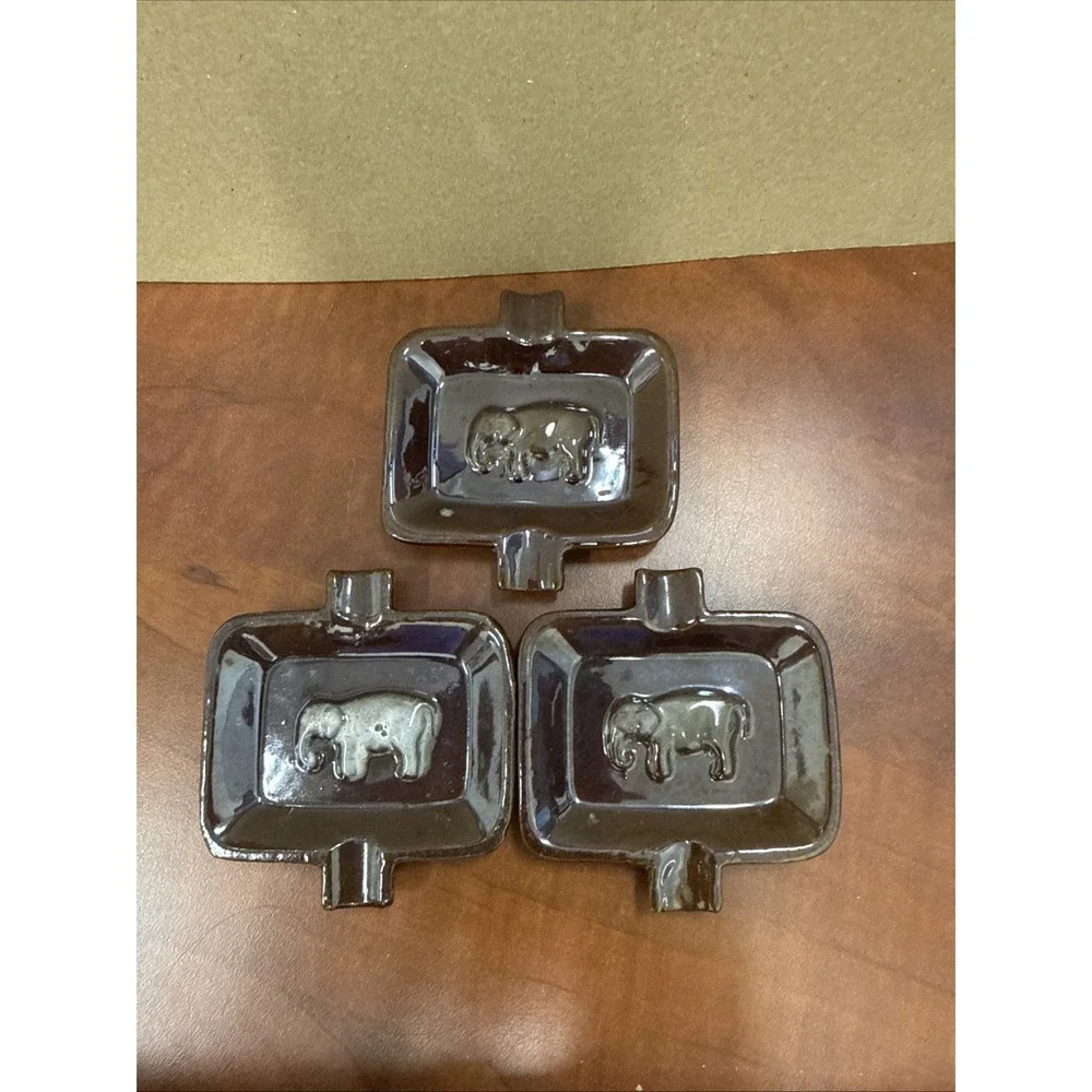 Vintage Elephant Ashtray Japan Individual Set Of 3 Trays Brown Luster Redware